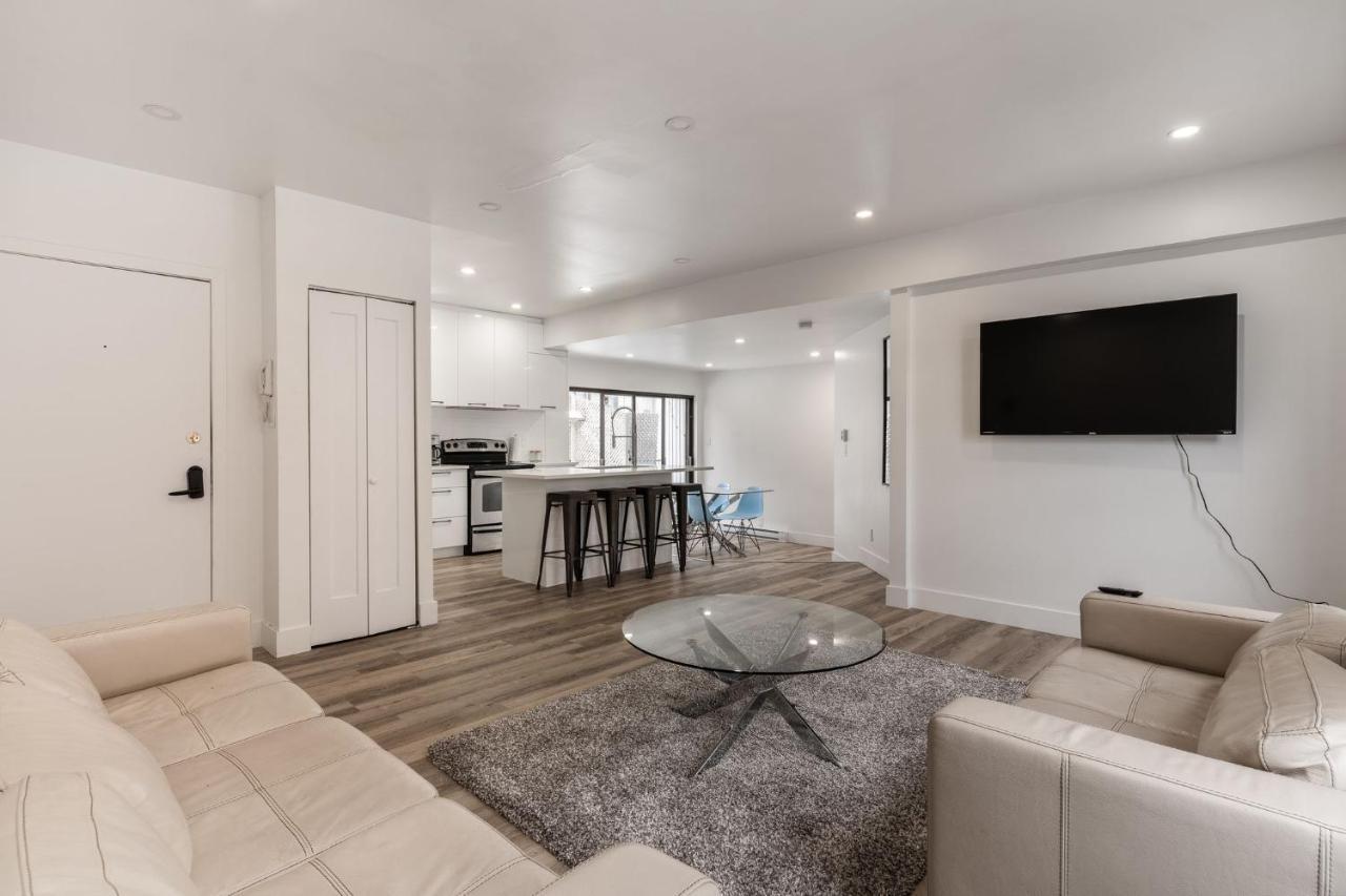 Spacious Three Bedrooms 01 Montreal