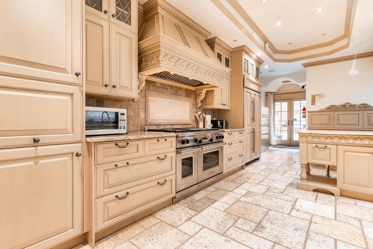 Apartment Superb City Center Penthouse On Two Floors-c