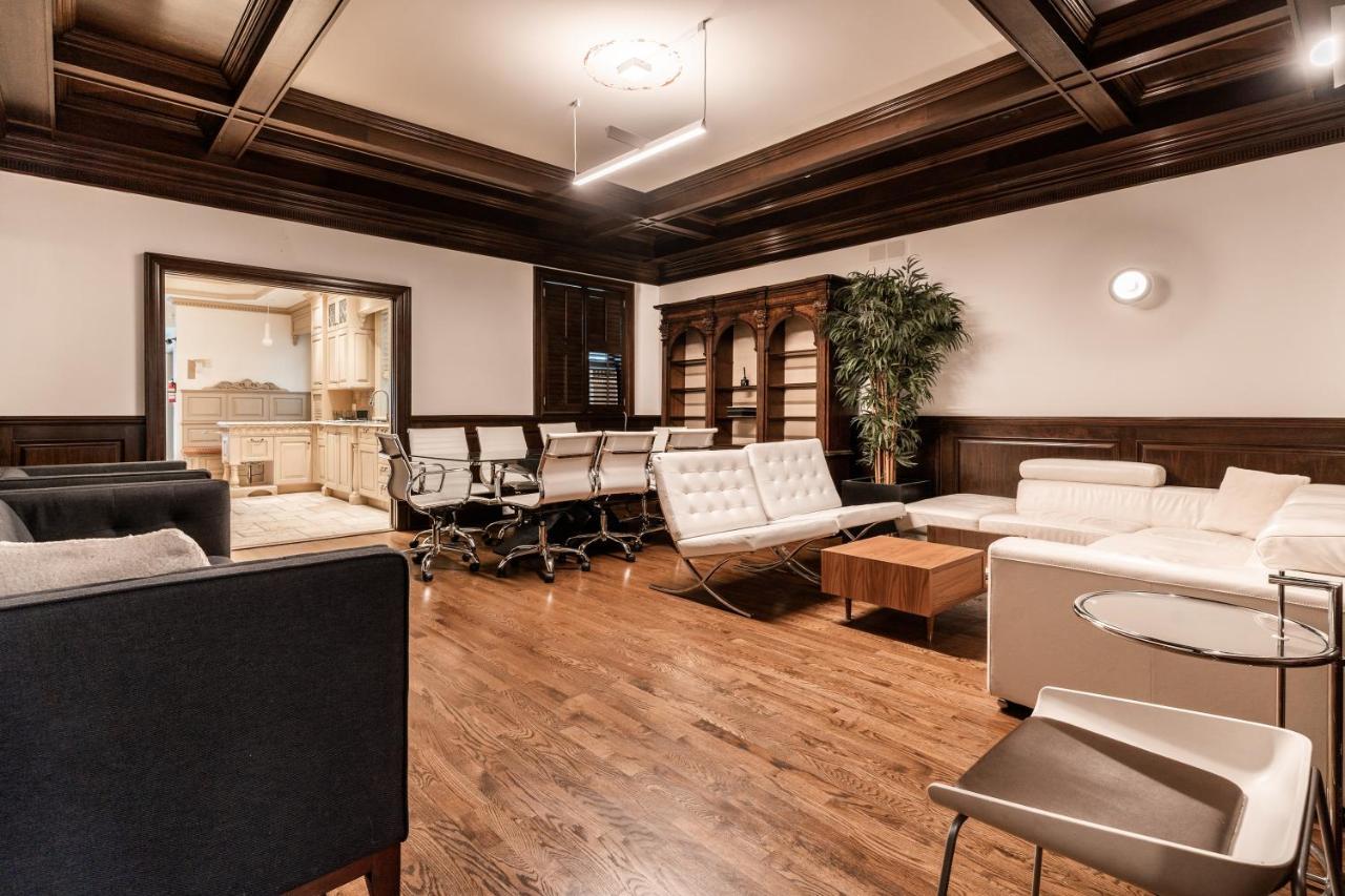 Superb City Center Penthouse On Two Floors-c Apartment Montreal