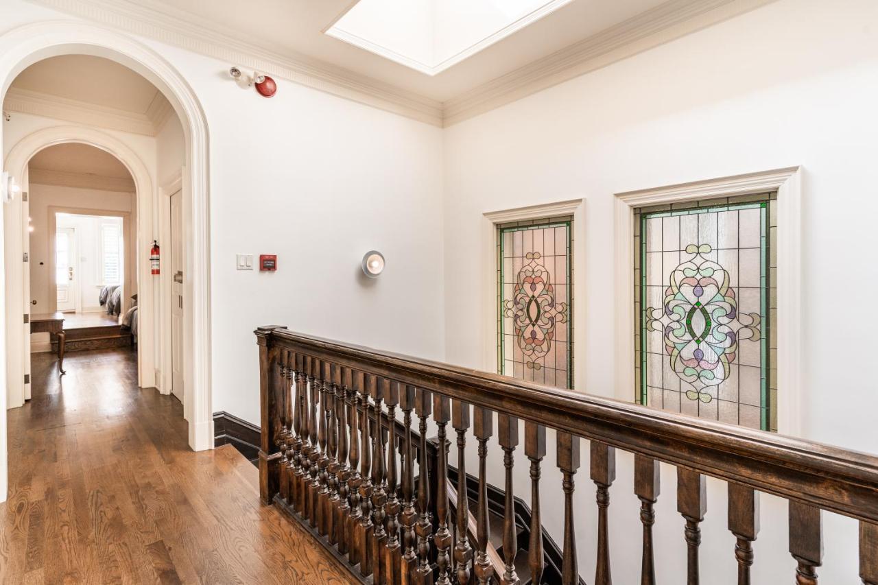 Superb City Center Penthouse On Two Floors-c * Montreal