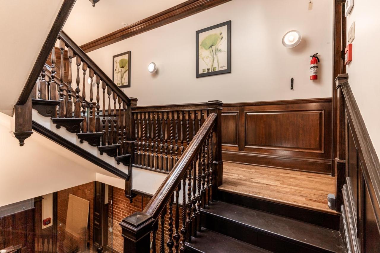 Apartment Superb City Center Penthouse On Two Floors-c