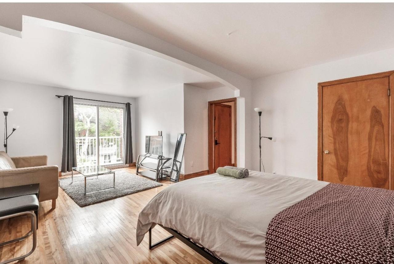 In Rosemont Apartment Montreal