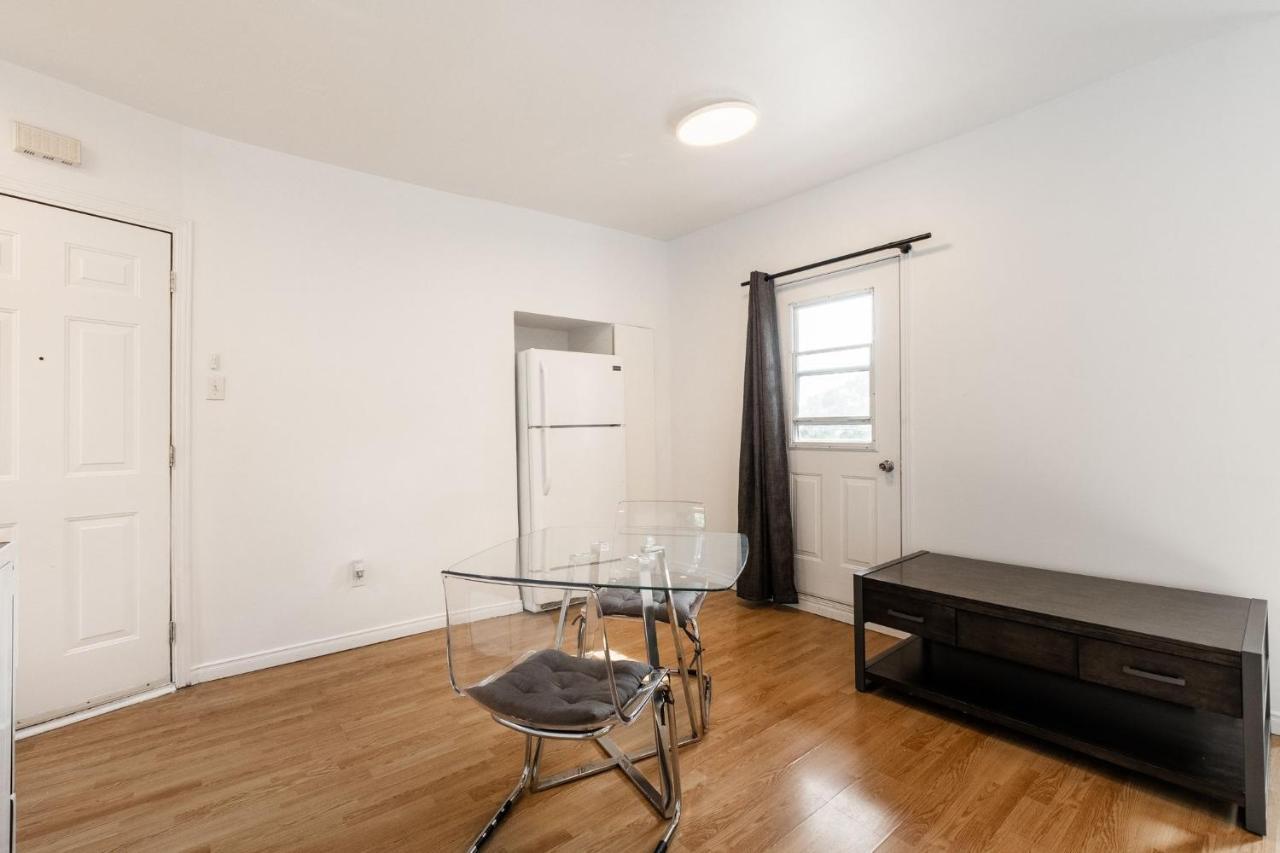 1 Chambre 1 Lit Queen-1009