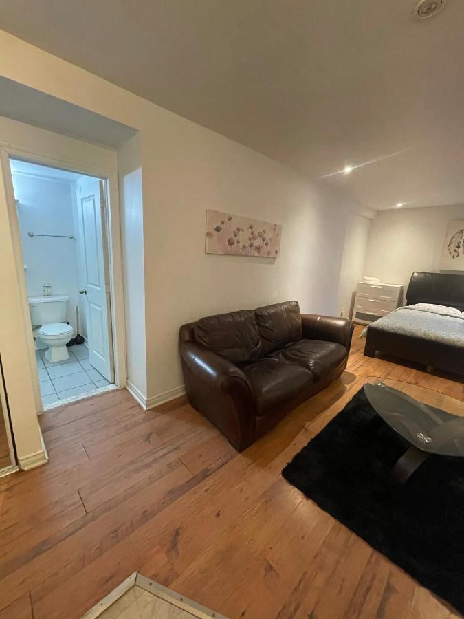 One Bedroom Apartment-108 *