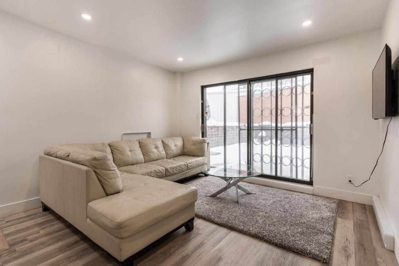 Apartment Spacious 2 Bedroom - 02