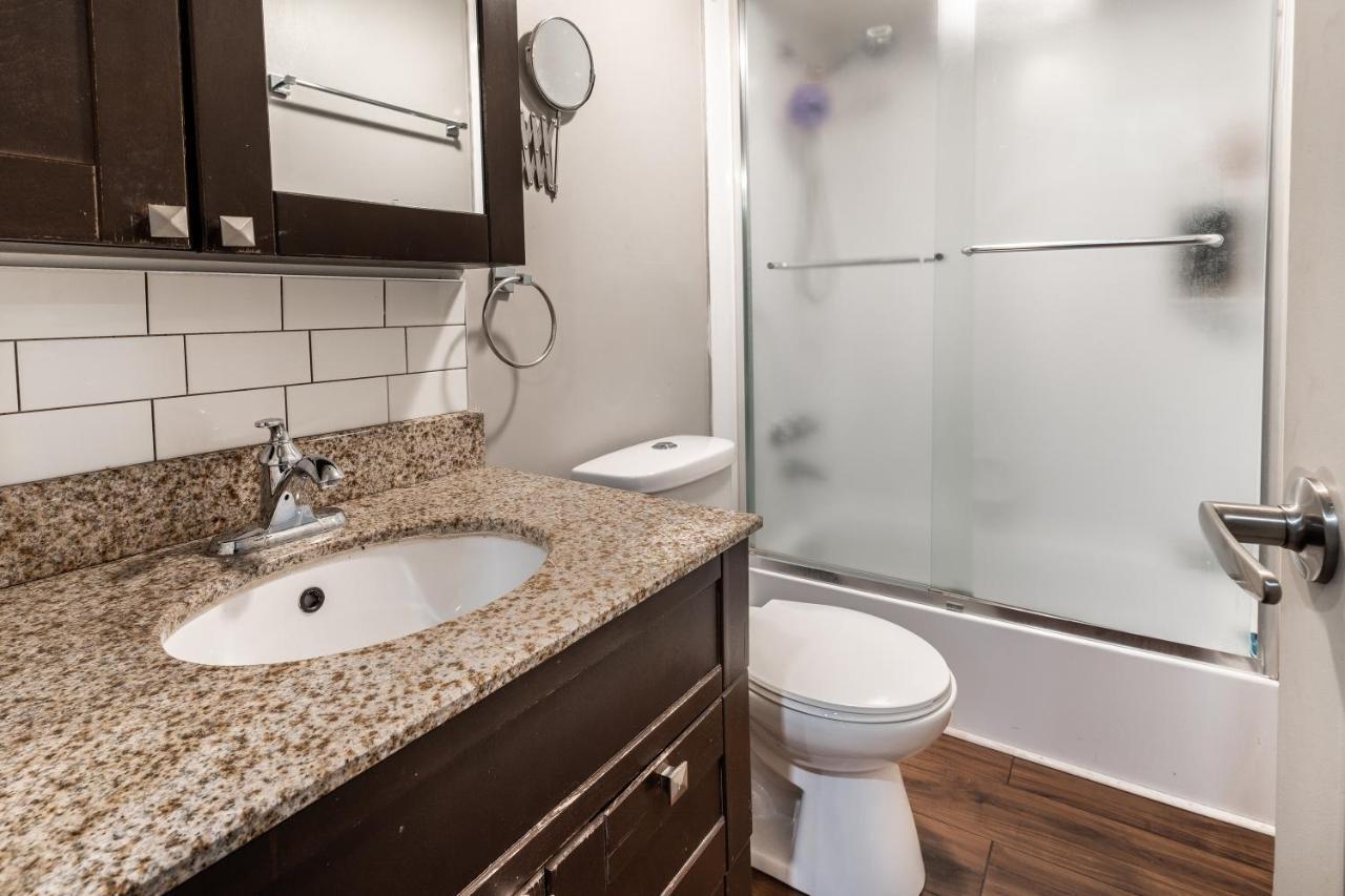 Apartment Cozy 2 Bedroom - 1902 *