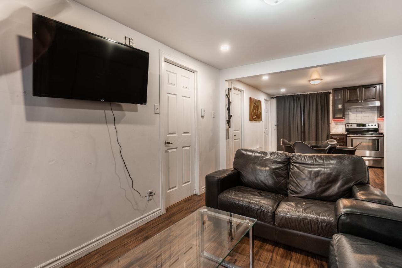 Cozy 2 Bedroom - 1902 Apartment Montreal