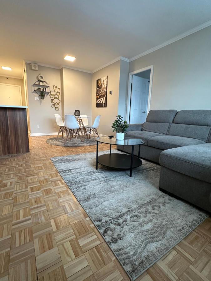 Apartment Hello,crescent Montreal