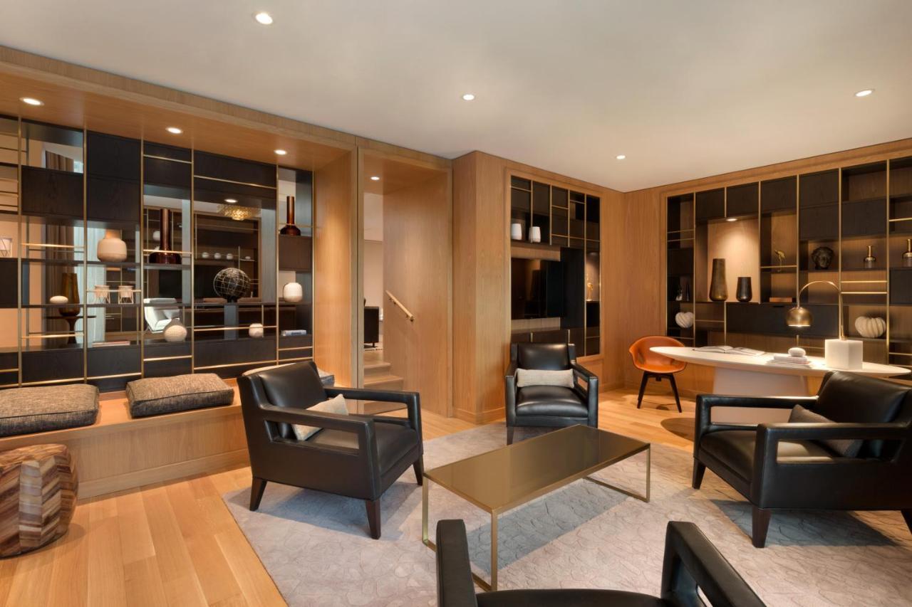 Hotel Fairmont The Queen Elizabeth 5*