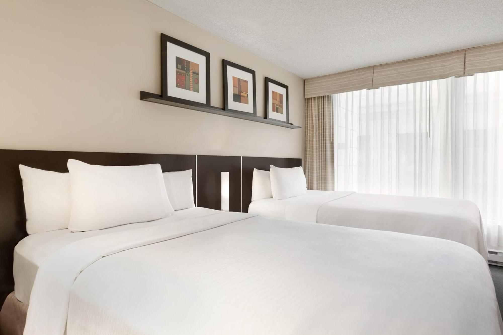 Embassy By Hilton - 4* Montreal