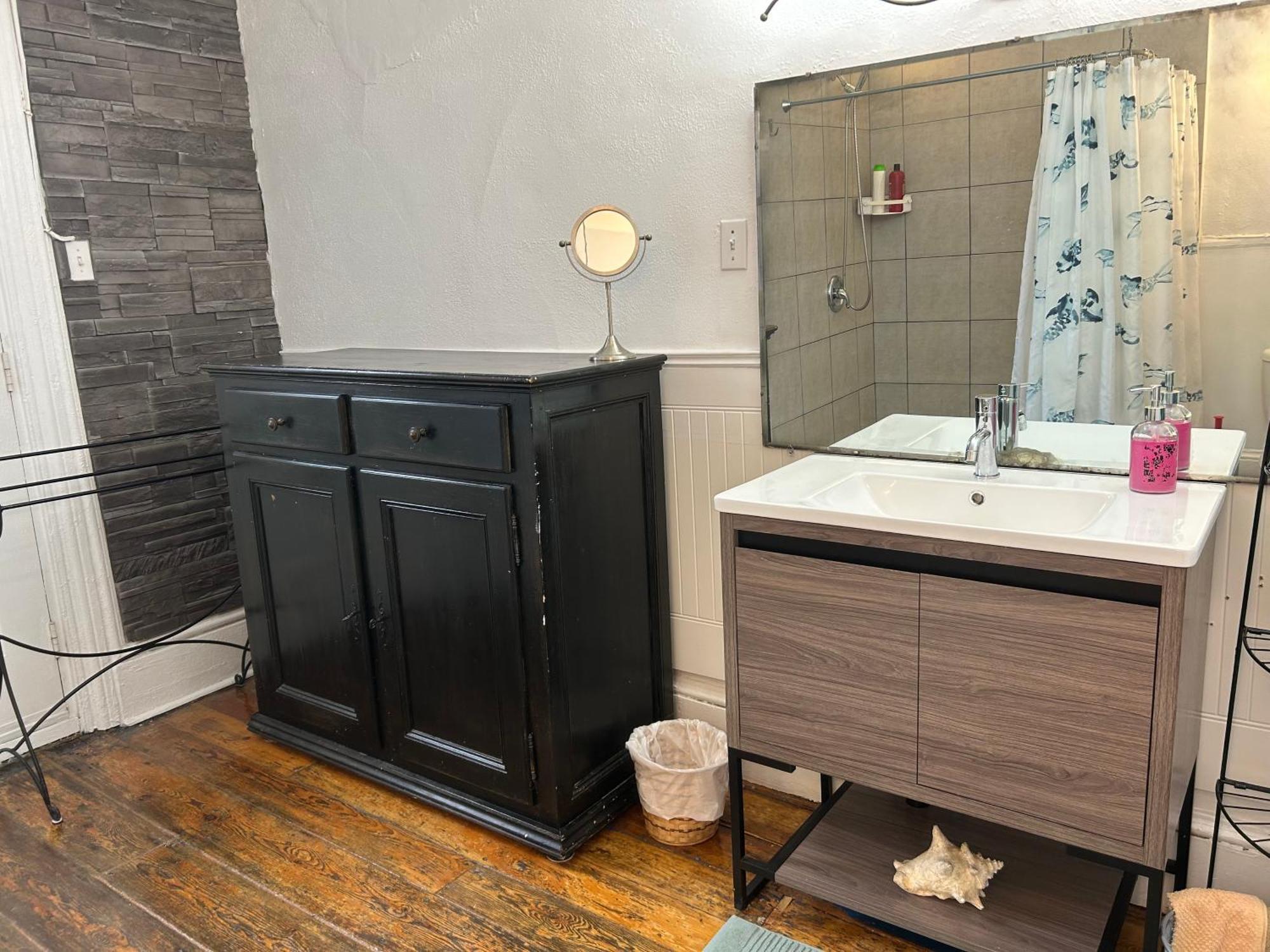 A L'adresse Du Centre-ville Bed & Breakfast