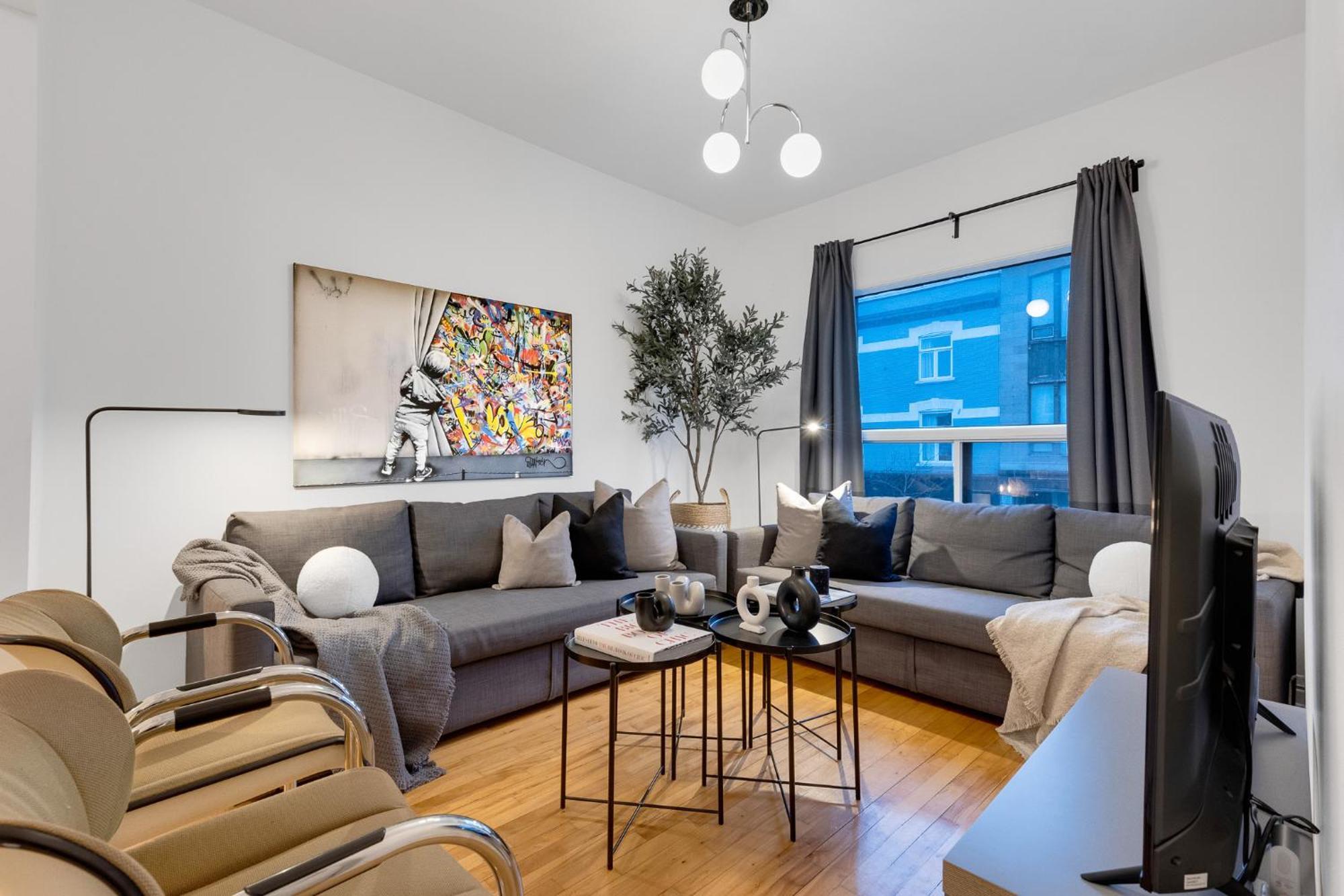 Liv Mtl Avenue Aparthotel