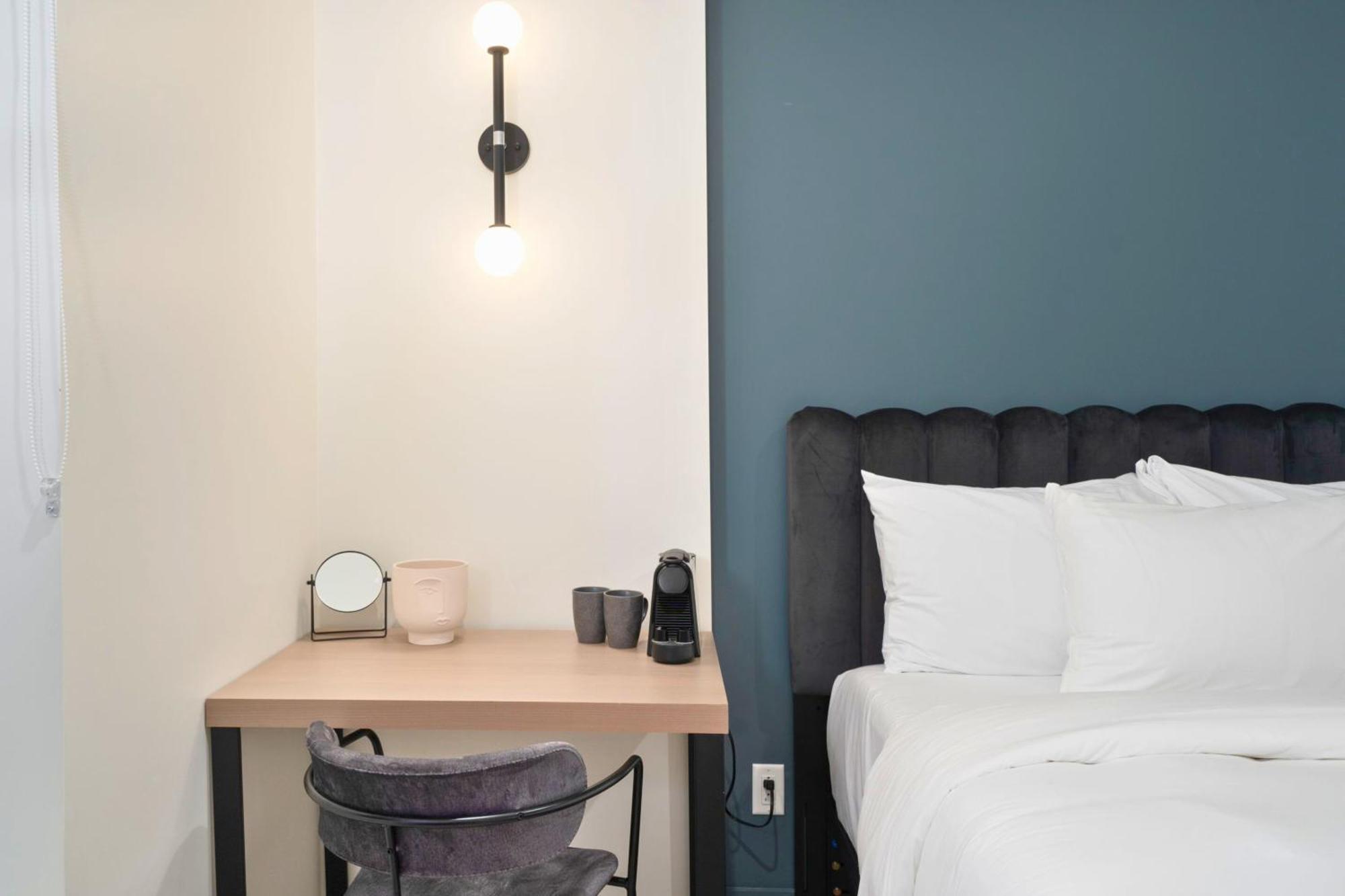 Clouds Lofts - Quartier Latin Aparthotel Montreal