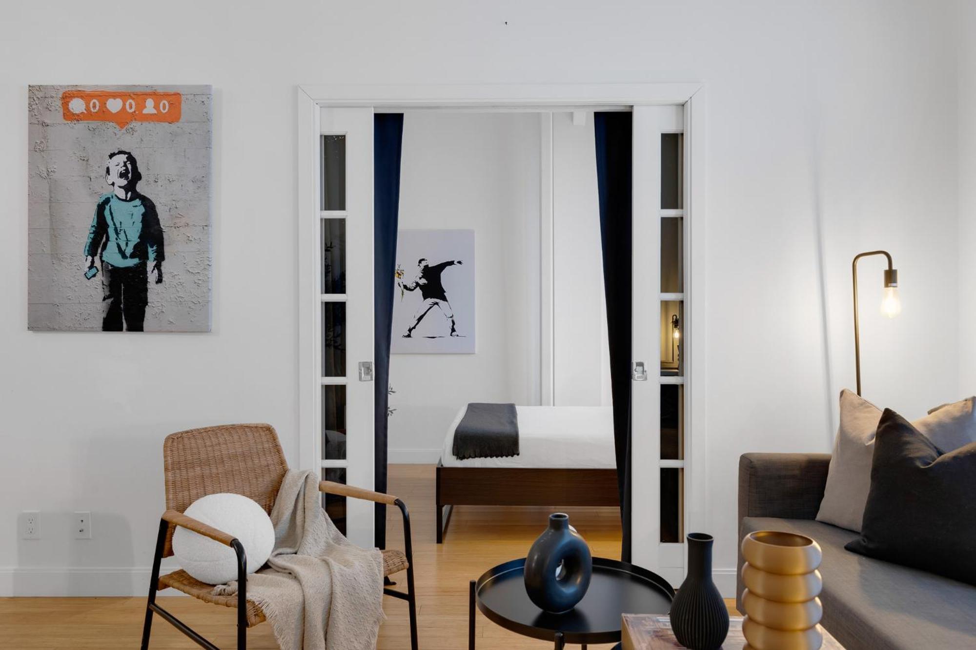 Liv Mtl Main Aparthotel 3*