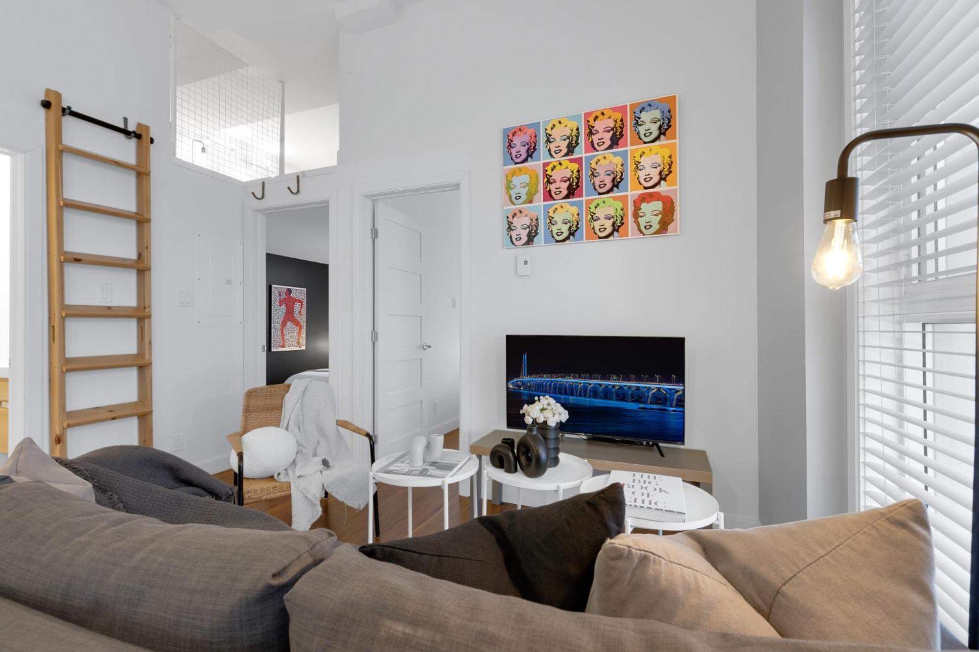 Aparthotel Liv Mtl Main 3*
