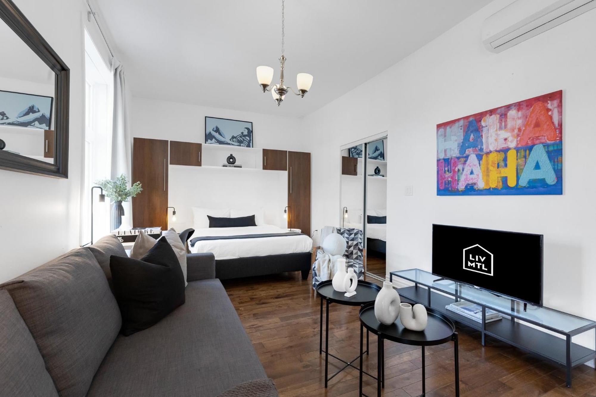 Liv Mtl Mtl Aparthotel Montreal