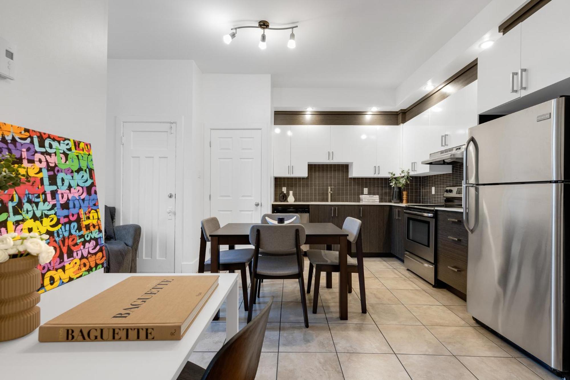 Liv Mtl Chic Aparthotel Montreal