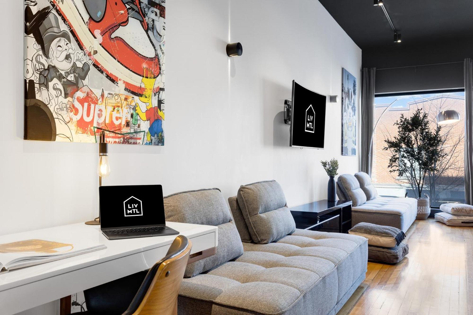 Liv Mtl Plaza Aparthotel Montreal