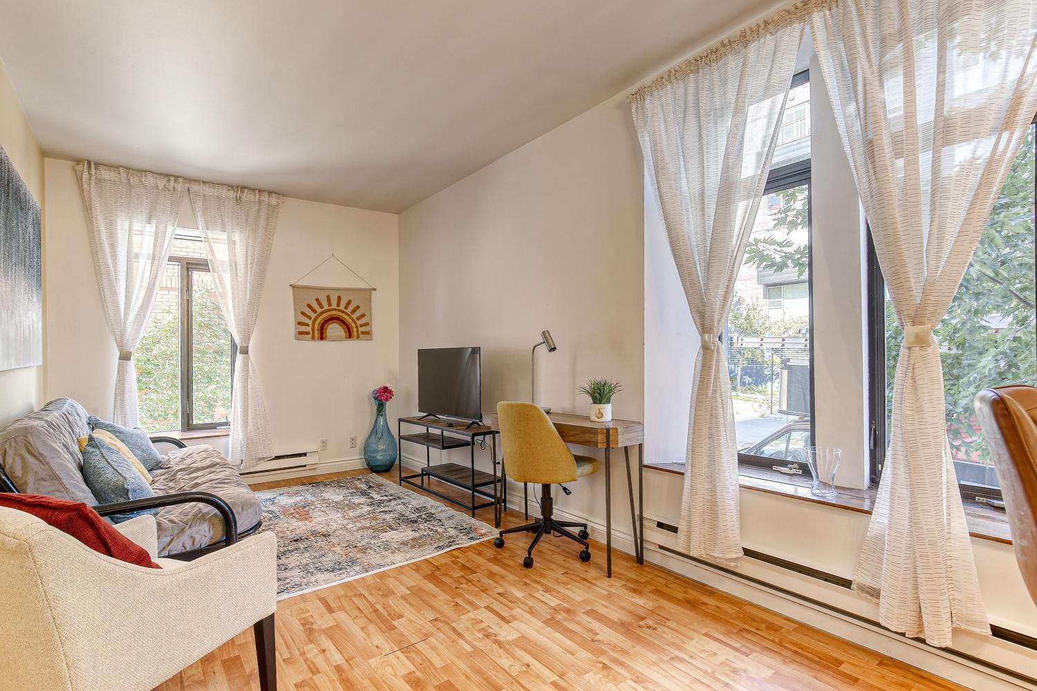 Hotel Le Plateau Suites,