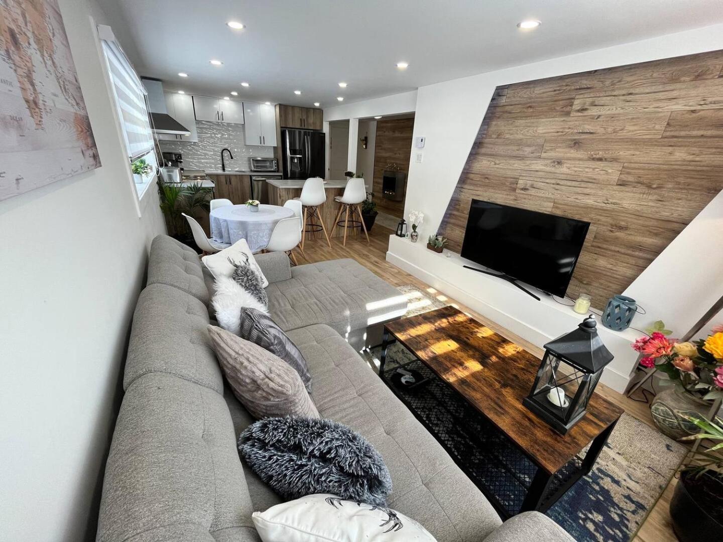 Magnifique, Propre Et Spacieux 2 Apartment
