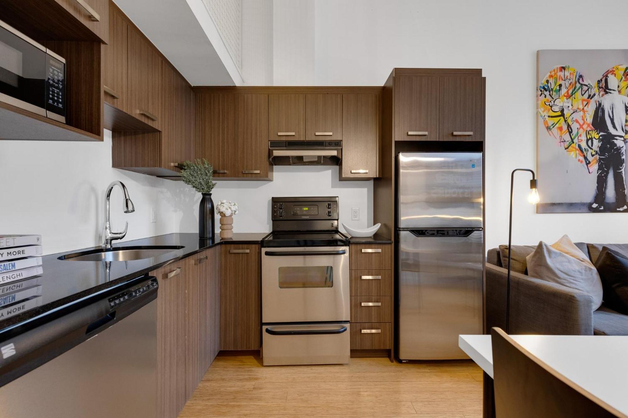 Aparthotel Liv Mtl Main