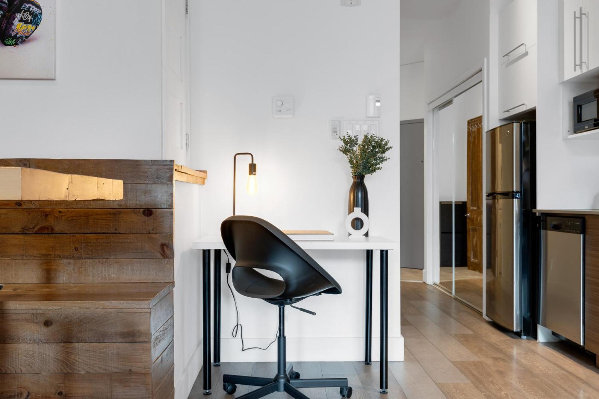 Liv Mtl Downtown 3* Montreal