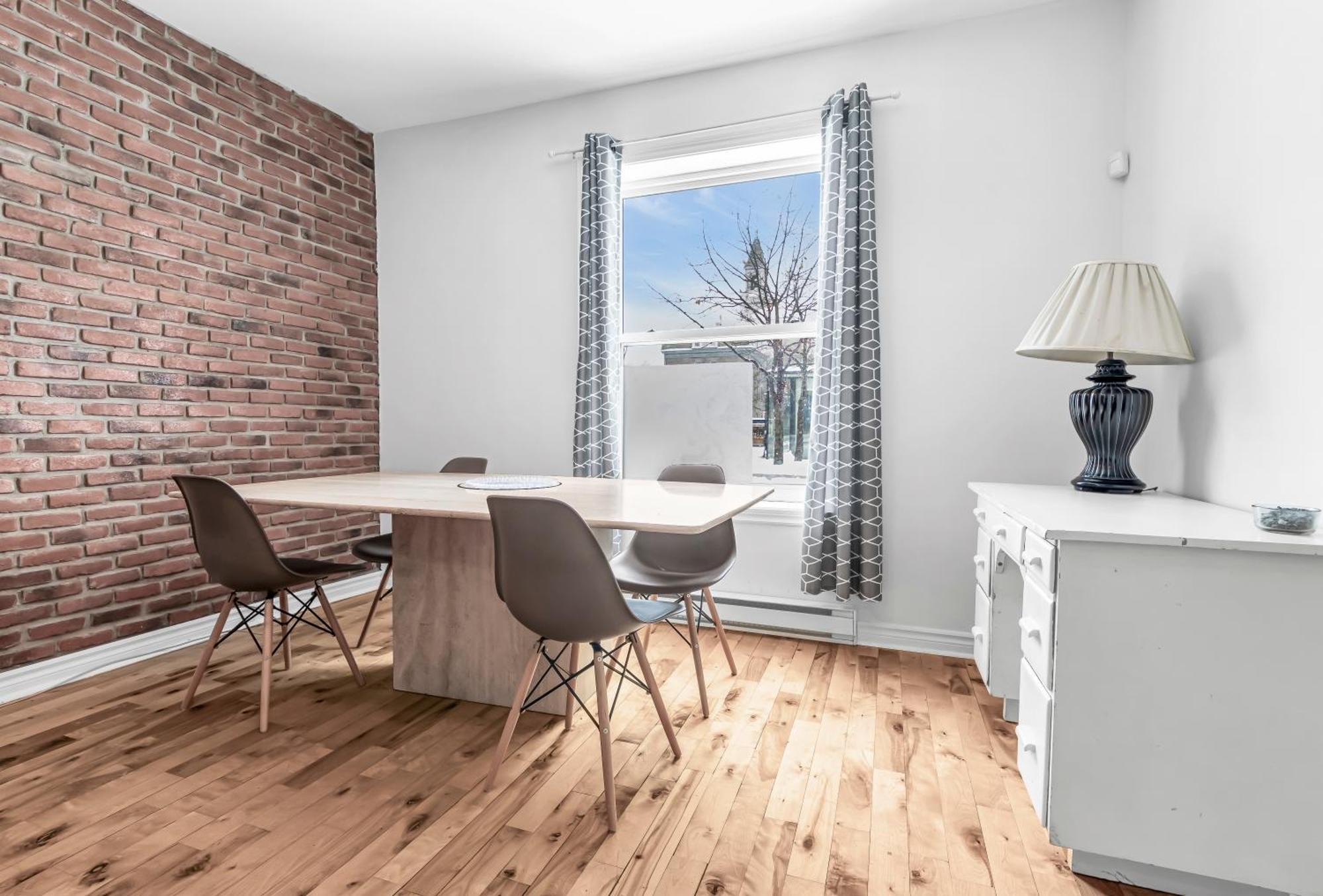 Duplex For Group Stay_mont-royal *