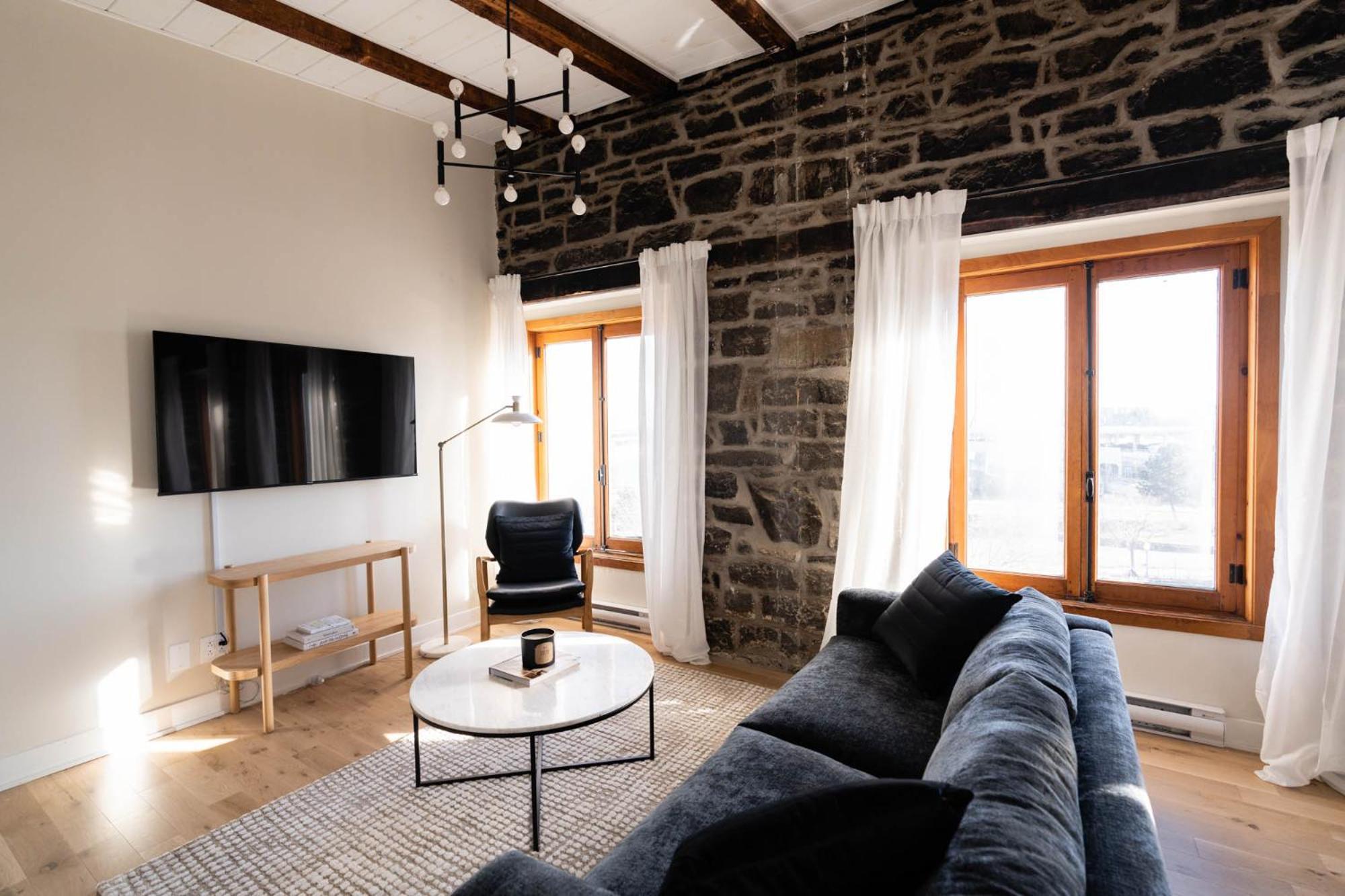 Maison Place Royale By Luxury In Transit Aparthotel Montreal