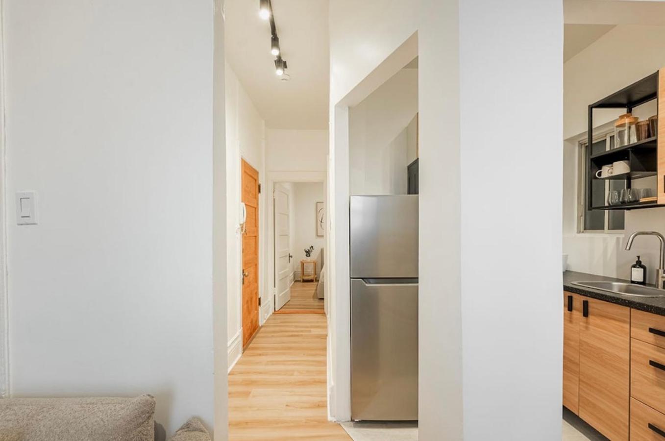 Apartment The Velvet Vista-downtown Mtl