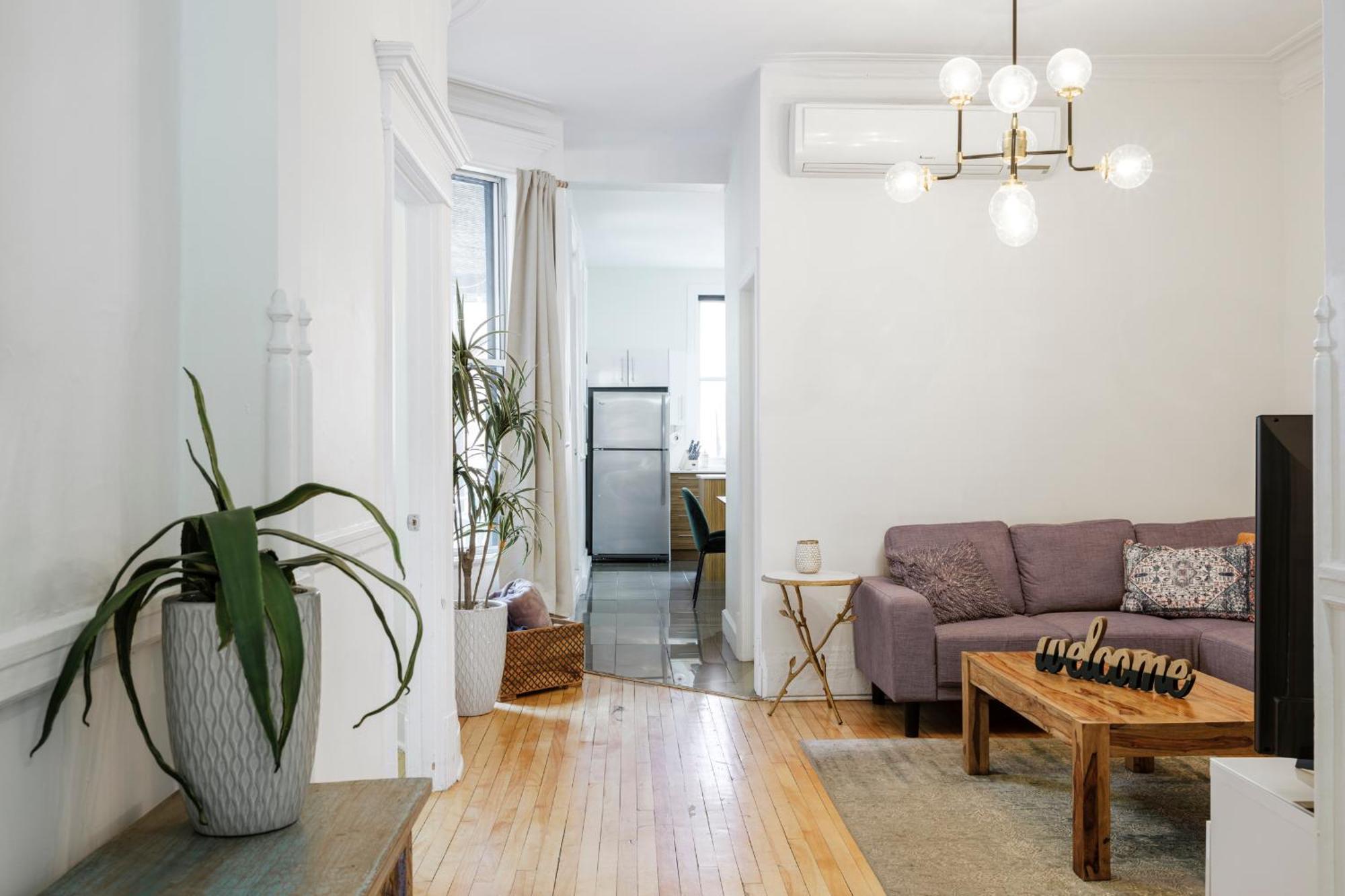 Apartment Mtlvacationrentals -the Chic Laurier *