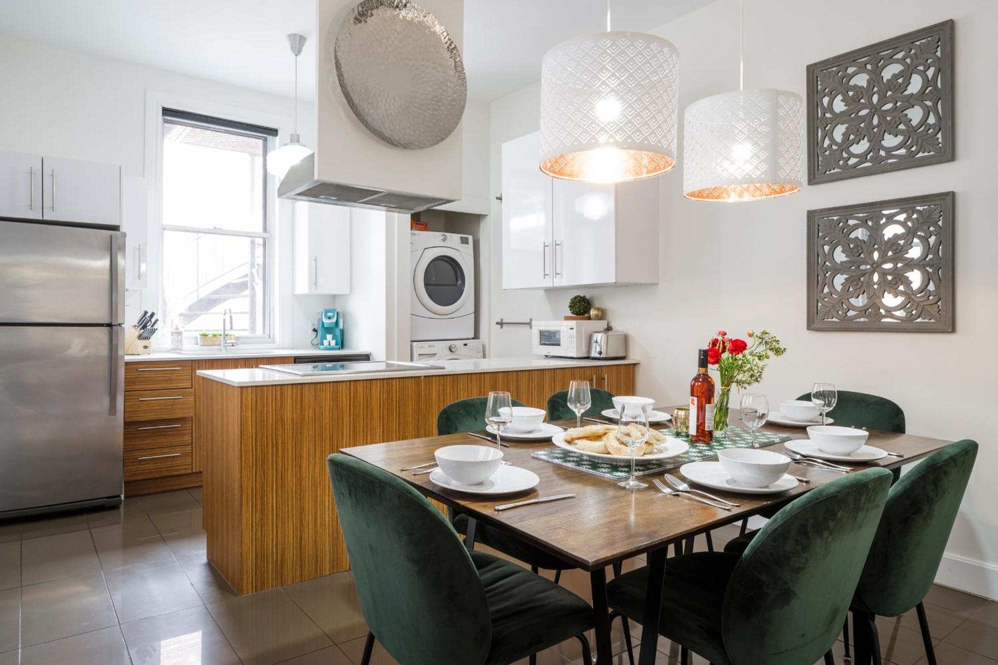 Mtlvacationrentals -the Chic Laurier Apartment *