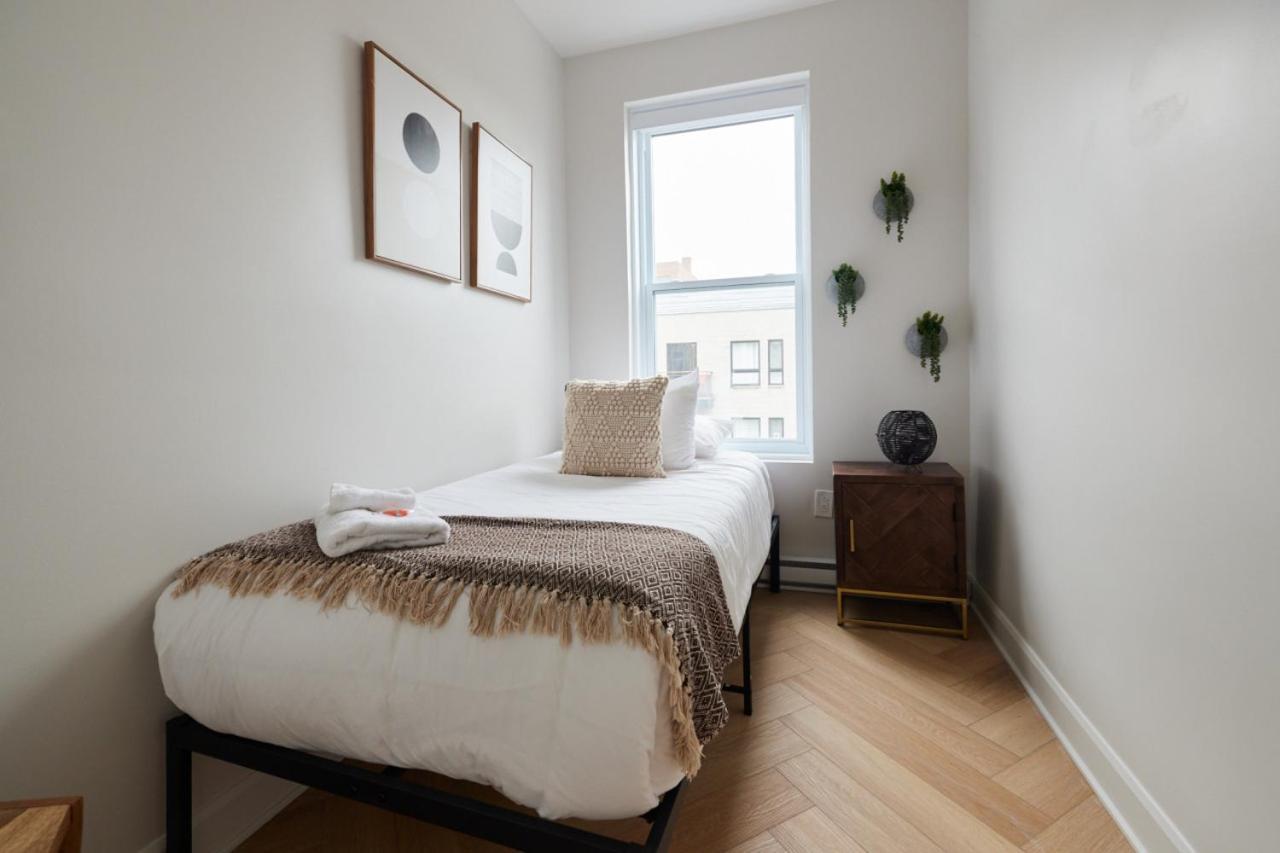 Apartment Urban Gem In Le Plateau By Denstays