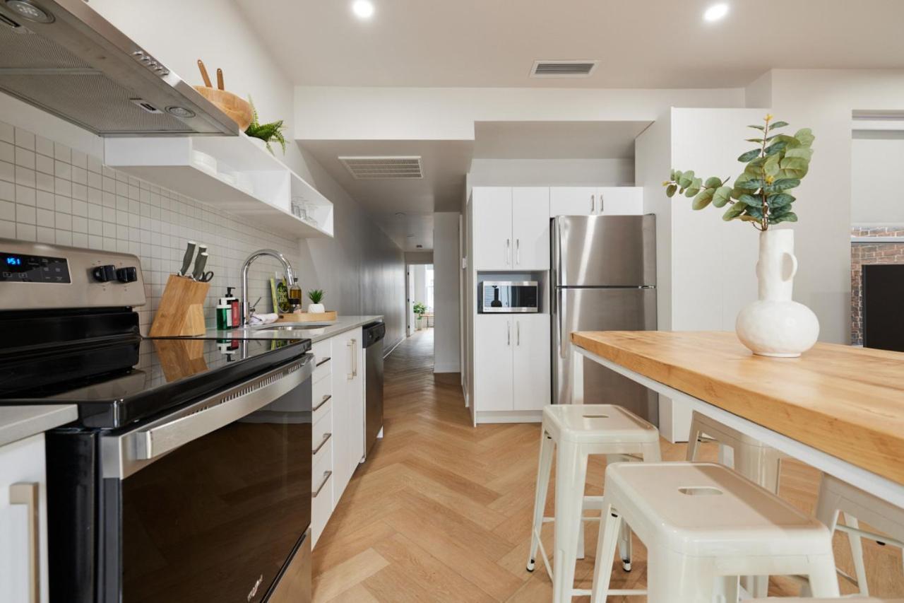 Spacious 2 Bedroom In Le Plateau By Denstays Apartment Montreal