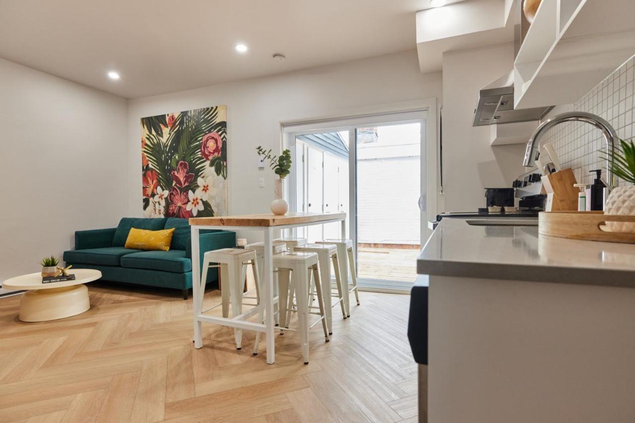 Spacious 2 Bedroom In Le Plateau By Denstays Apartment Montreal