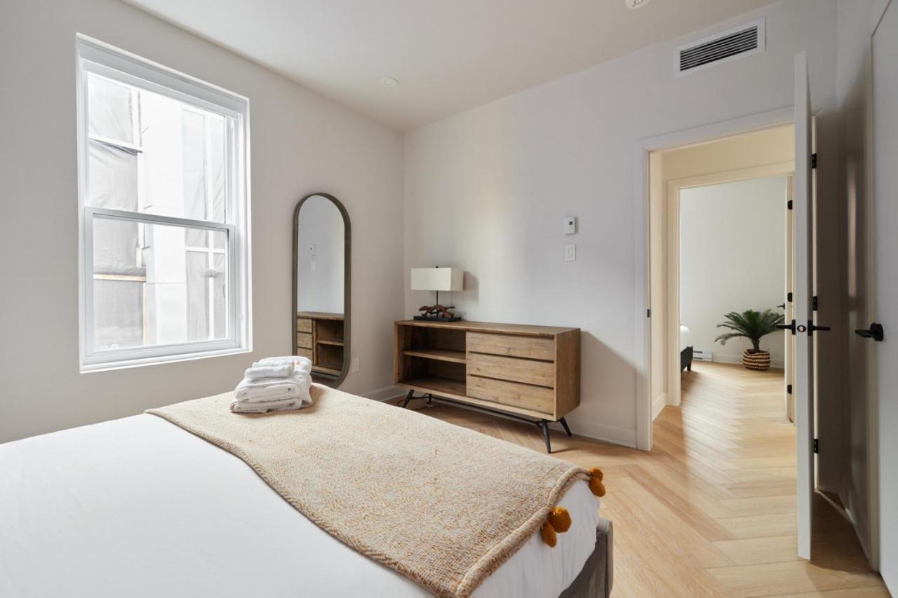New And Cozy 3 Bedroom In Le Plateau By Denstays * Montreal