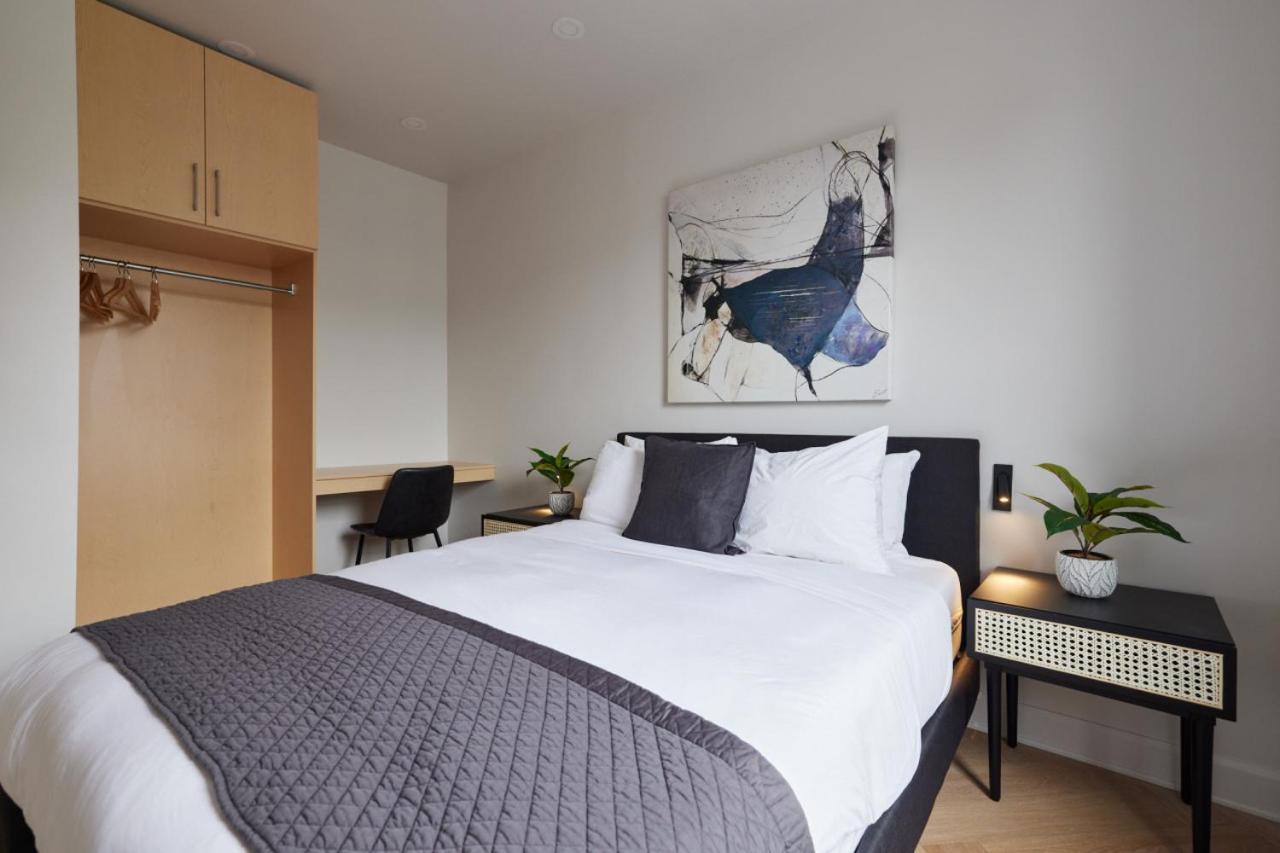 New And Cozy 3 Bedroom In Le Plateau By Denstays * Montreal