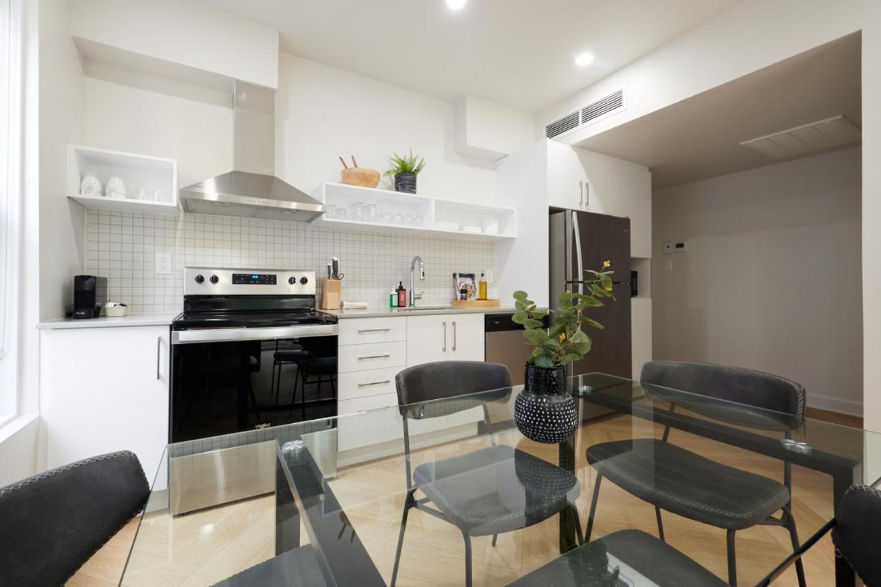 Chic 2 Bedroom In Le Plateau By Denstays *
