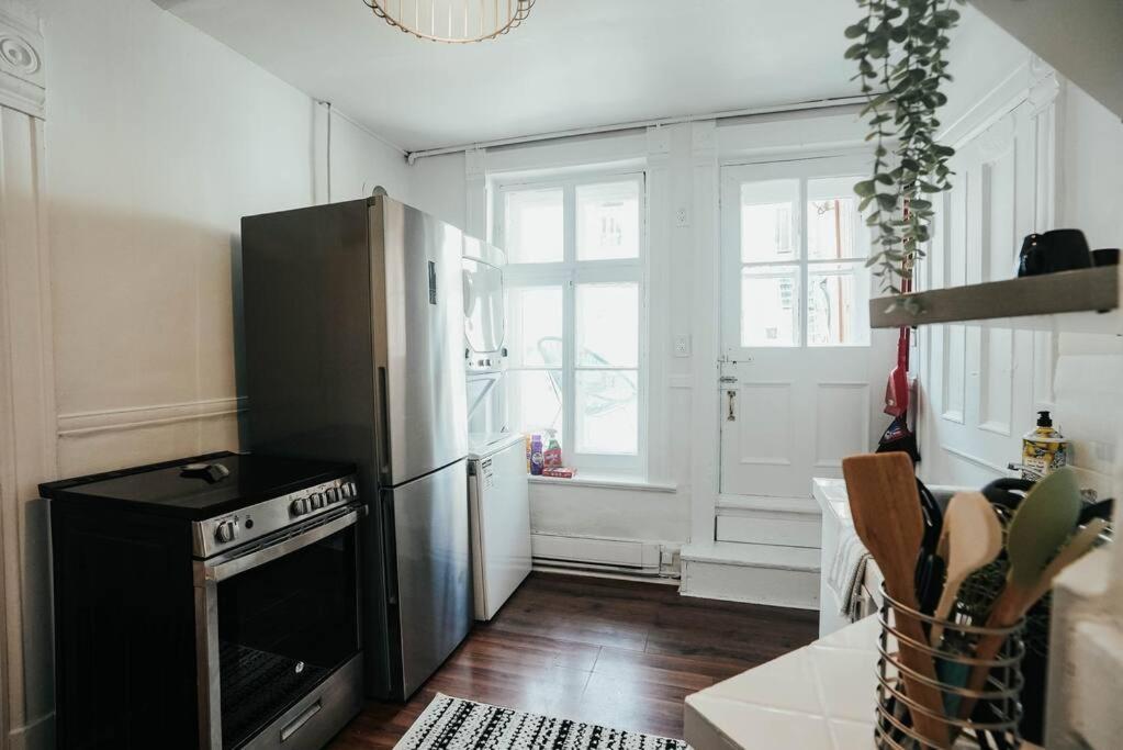 Apartment Hresidences Cozy Heritage St Andre Mtl *