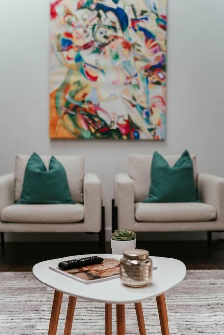 Hresidences Modern Apt On Main St Hubert Street Montreal