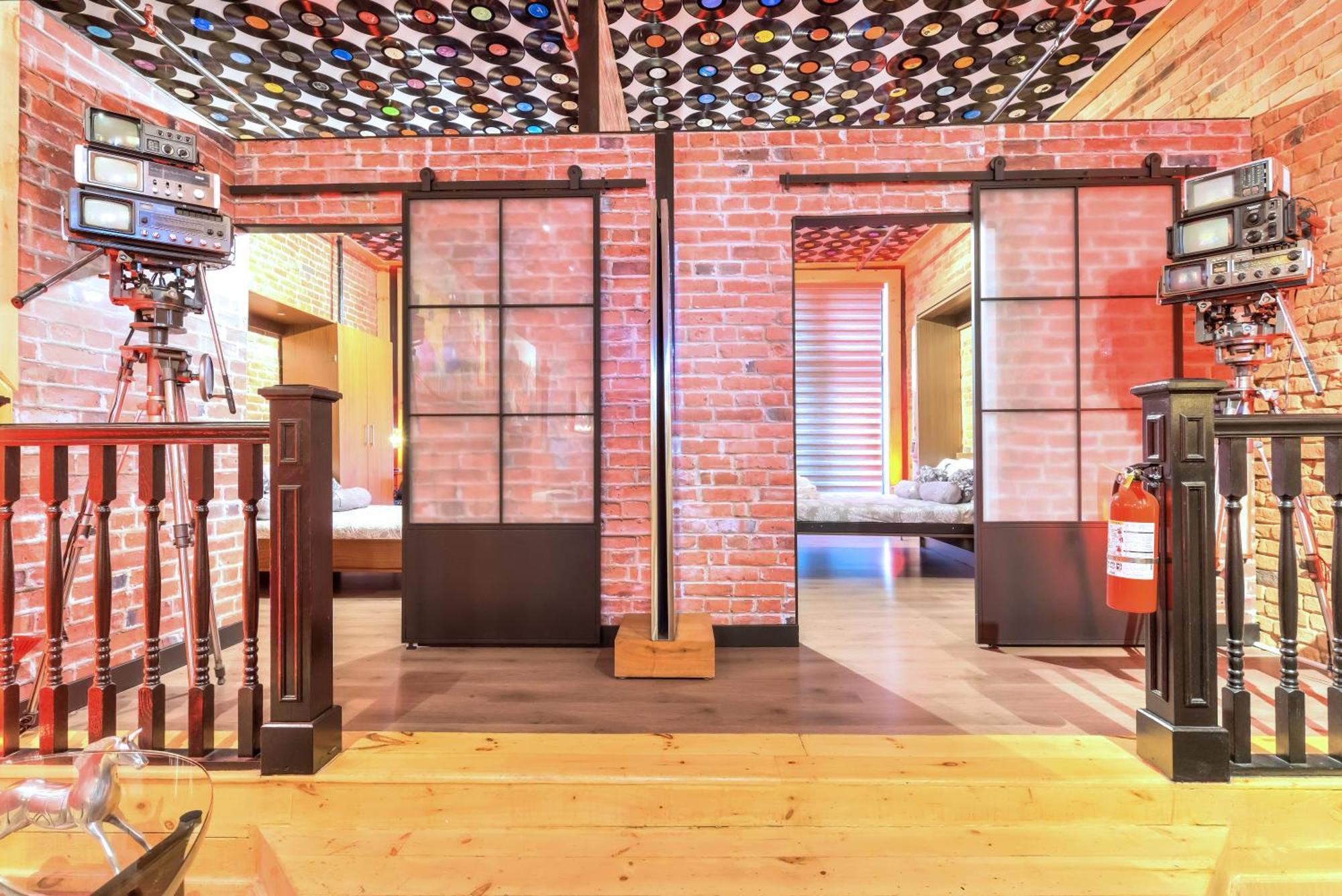 Apartment Designer's Unique Loft *