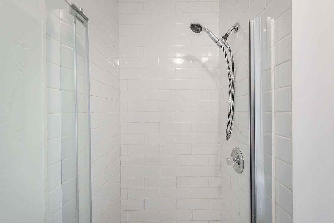 Aaa Location & Free Parking Apartment *