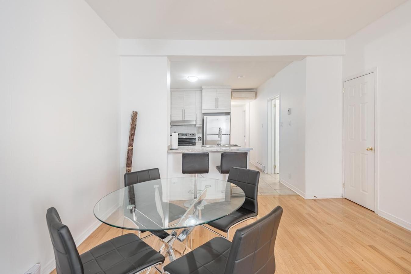 Aaa Location & Free Parking * Montreal