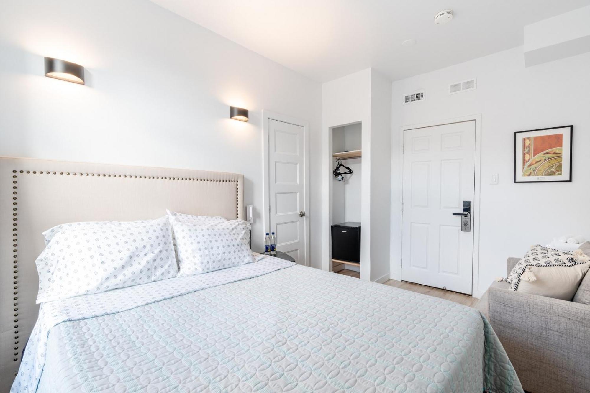 Le Coach Hotel