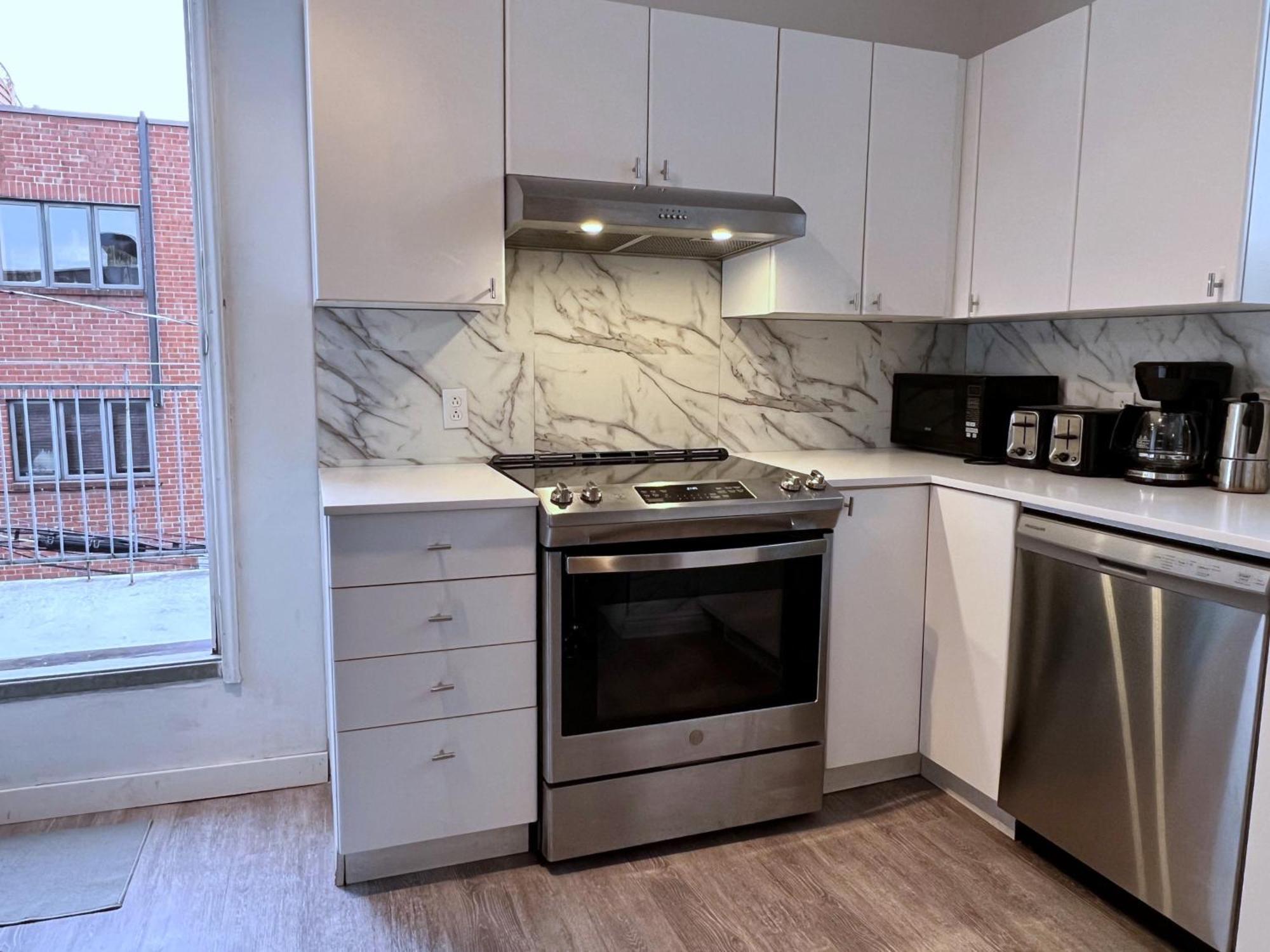 Reunion Apartment Montreal