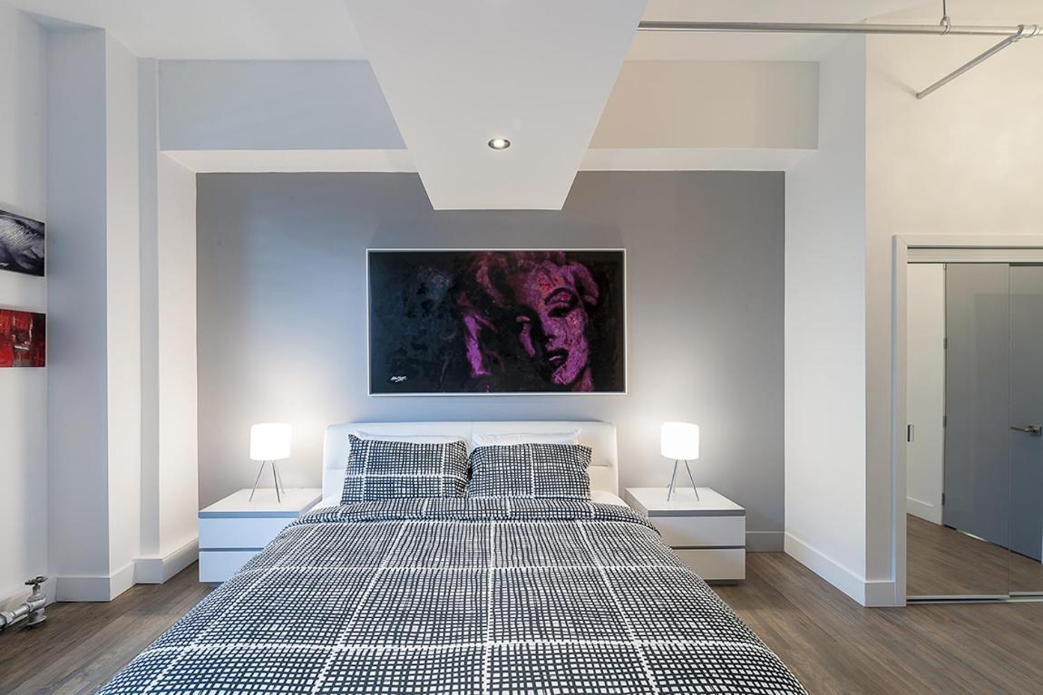The Holland By Simplissimmo Montreal