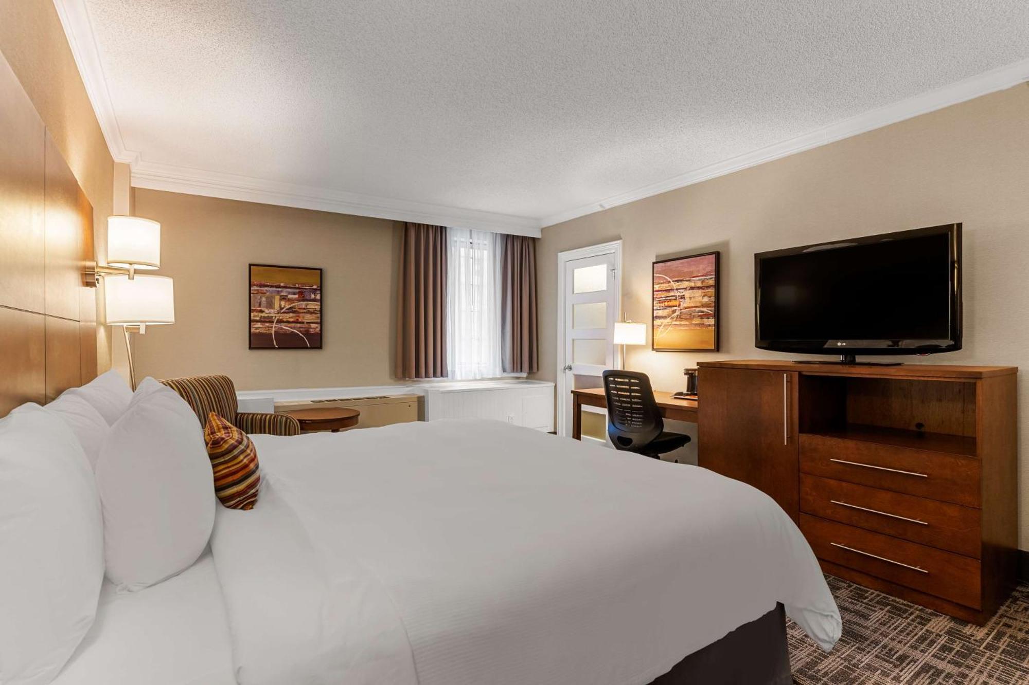 Western Ville-marie & Hotel
