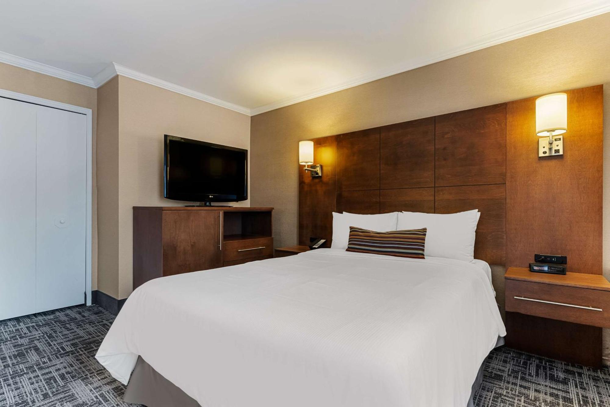 Western Ville-marie & 4* Montreal