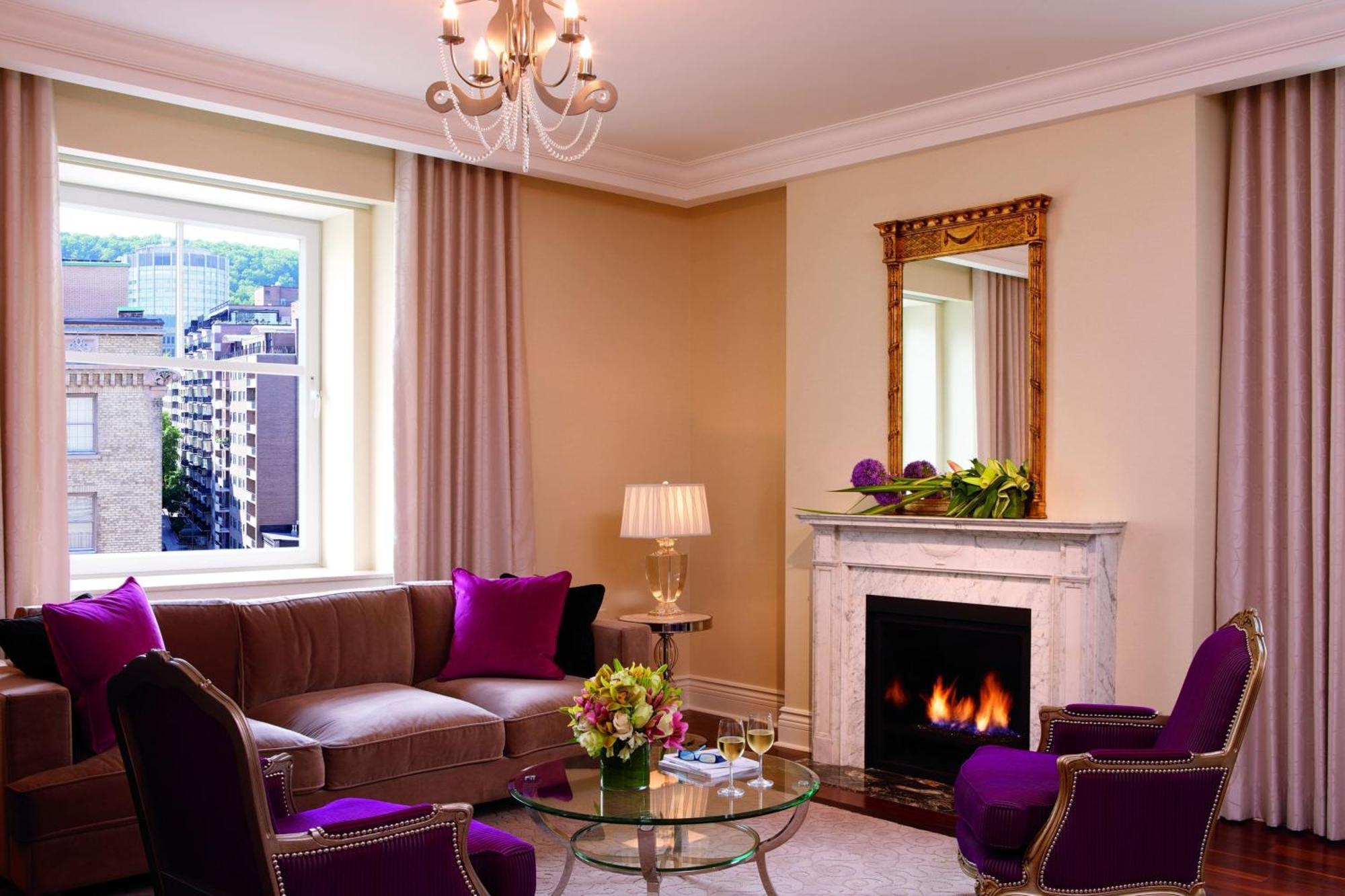 The Ritz-carlton, Hotel
