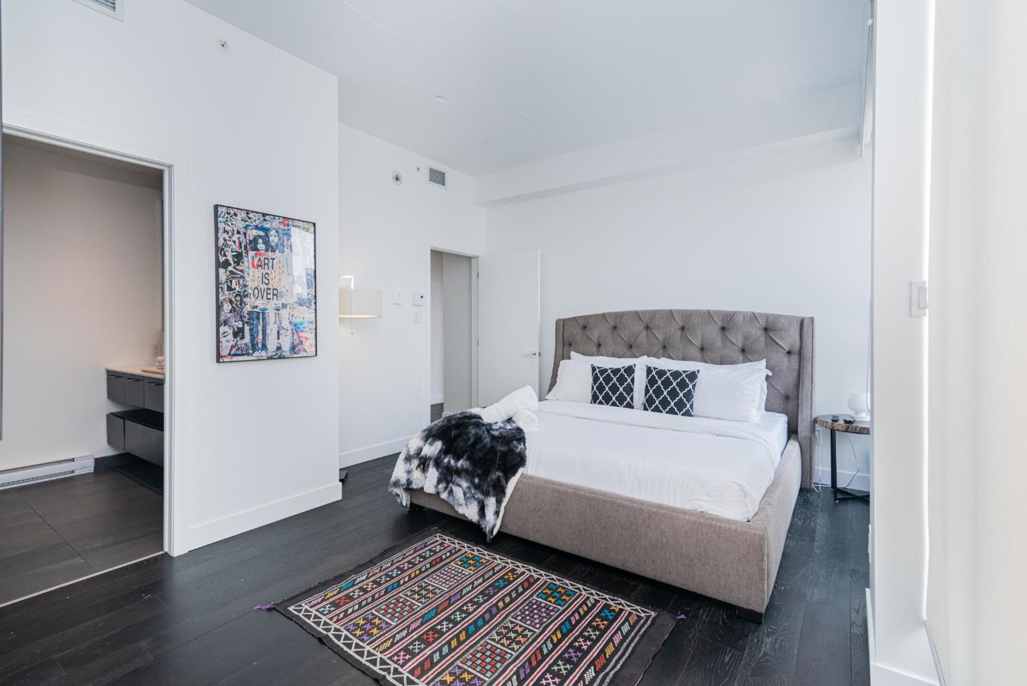 Le Se7t Penthouses