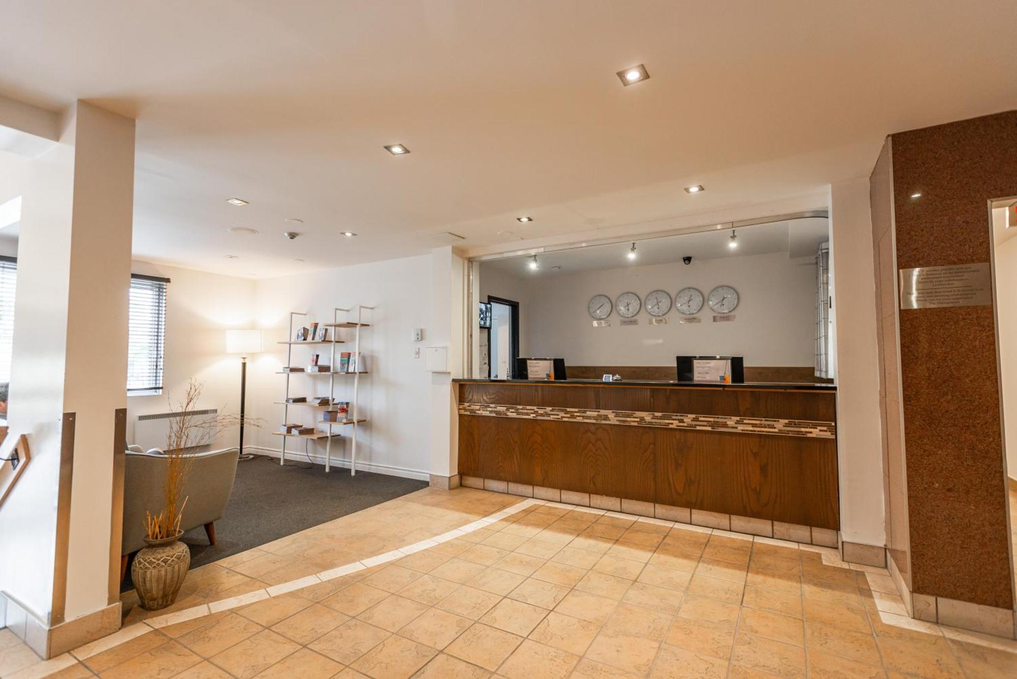 Le Roberval 3* Montreal